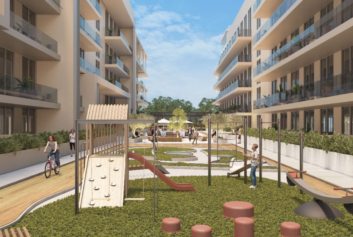 Laya Courtyard 04